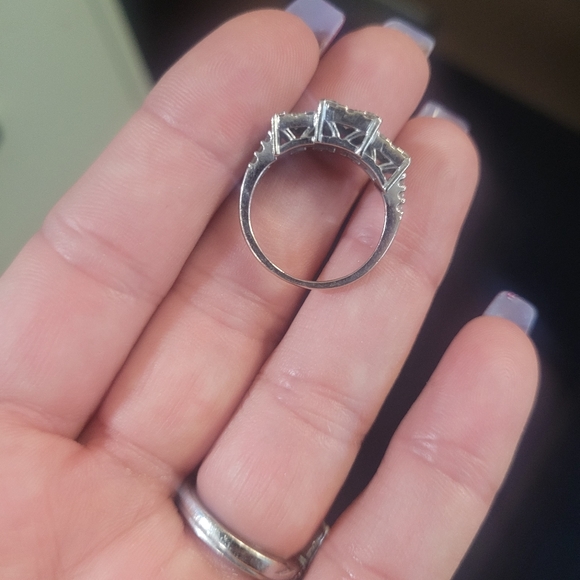 Diamond Cluster Ring